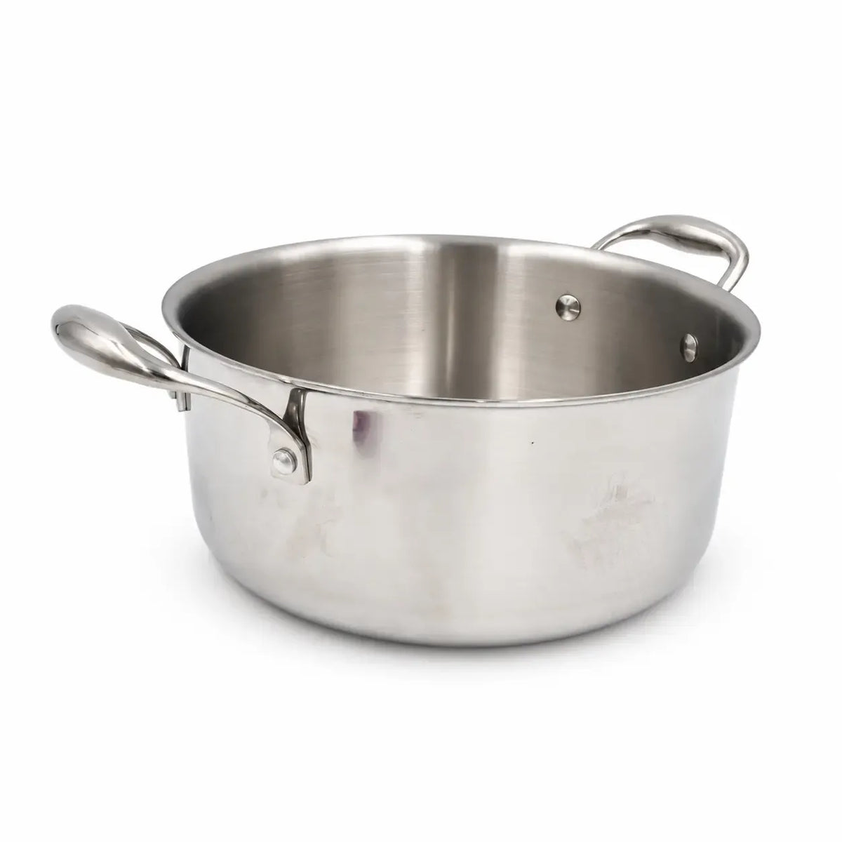 7 dalių nerūdijančio plieno puodų rinkinys OSFÉ Tri-Ply, įvairių dydžių, su patogiomis rankenomis ir hermetiškais dangčiais.
