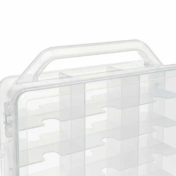 Dvipusis dėklas žaislinėms mašinėlėms, plastikinis, patvarus ir patogus vaikų žaislų laikymui ir transportavimui.