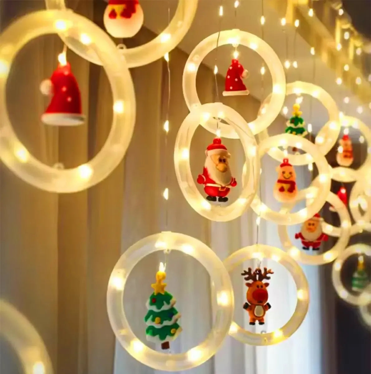 Baltos šviesos LED girlianda su 10 žiedais ir 300 cm ilgiu, šilta apšvietimo dekoracija namams ar renginiams.
