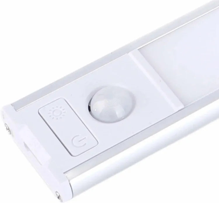 Įkraunamas LED šviestuvas po spintele, 40,4 cm, reguliuojamas ryškumas, modernus ir energiją taupantis apšvietimas.