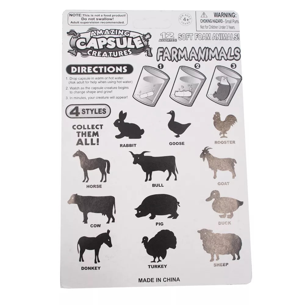 Vandenyje augančios kapsulės FARM ANIMALS, gyvūnams skirta maisto papildas, matomos kapsulės plaukiančios vandenyje.
