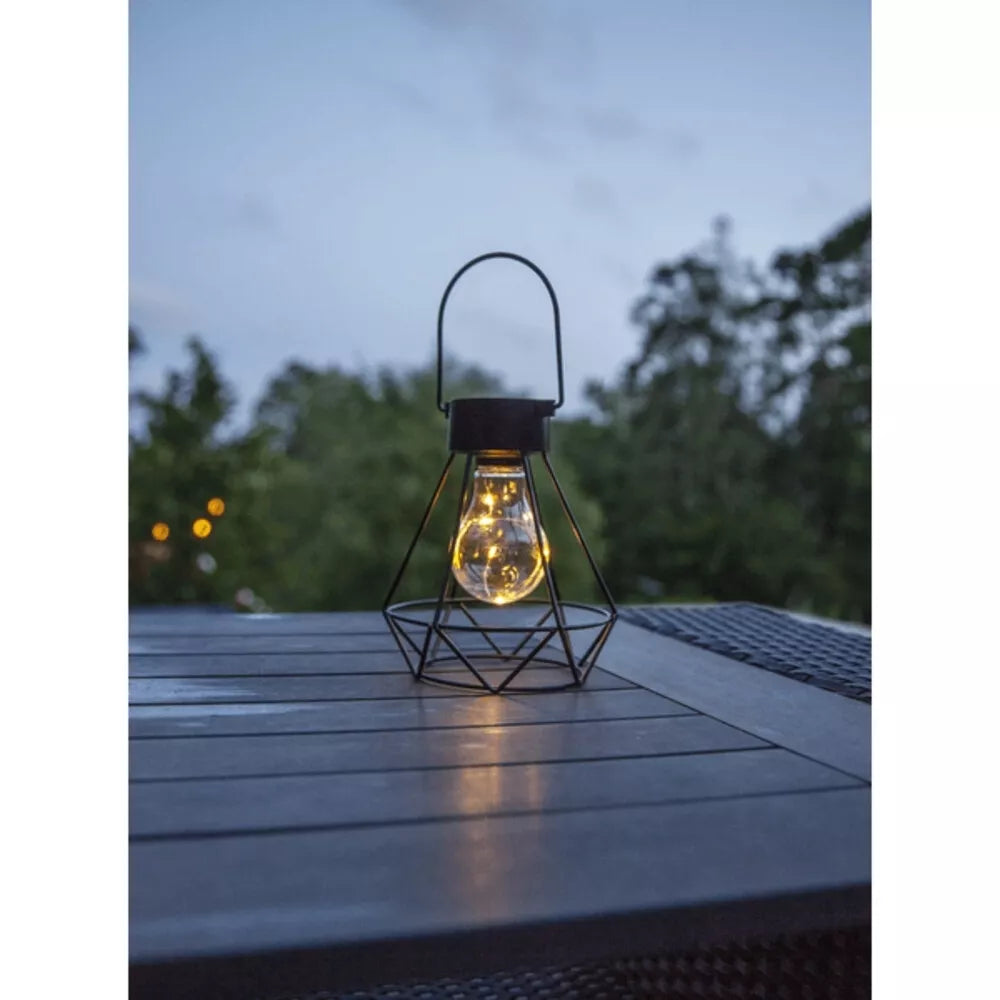 Päikeseenergiaga laetav LED-lamp „Edison“