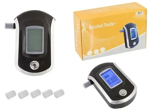 Alkotesteris AT-6000 PRO su skaidriu ekranas ir matavimo jutikliu, naudojamas alkoholio koncentracijos nustatymui.