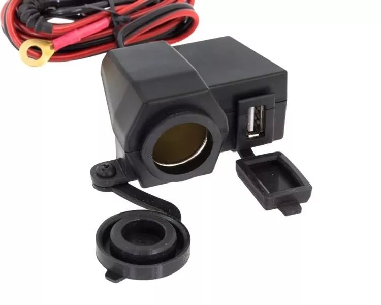 Auto pistikupesa 12V USB 5V 2A