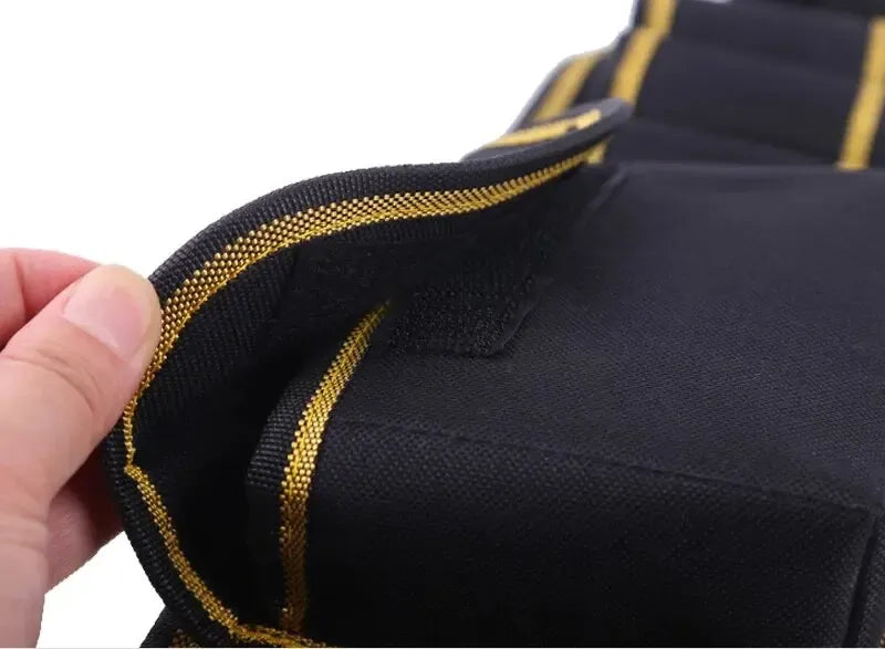 Ergonomiškas ir patvarus įrankių diržas meistrams, su daugybe kišenių ir tvirtomis sagtimis, tinkamas kasdieniam darbui.