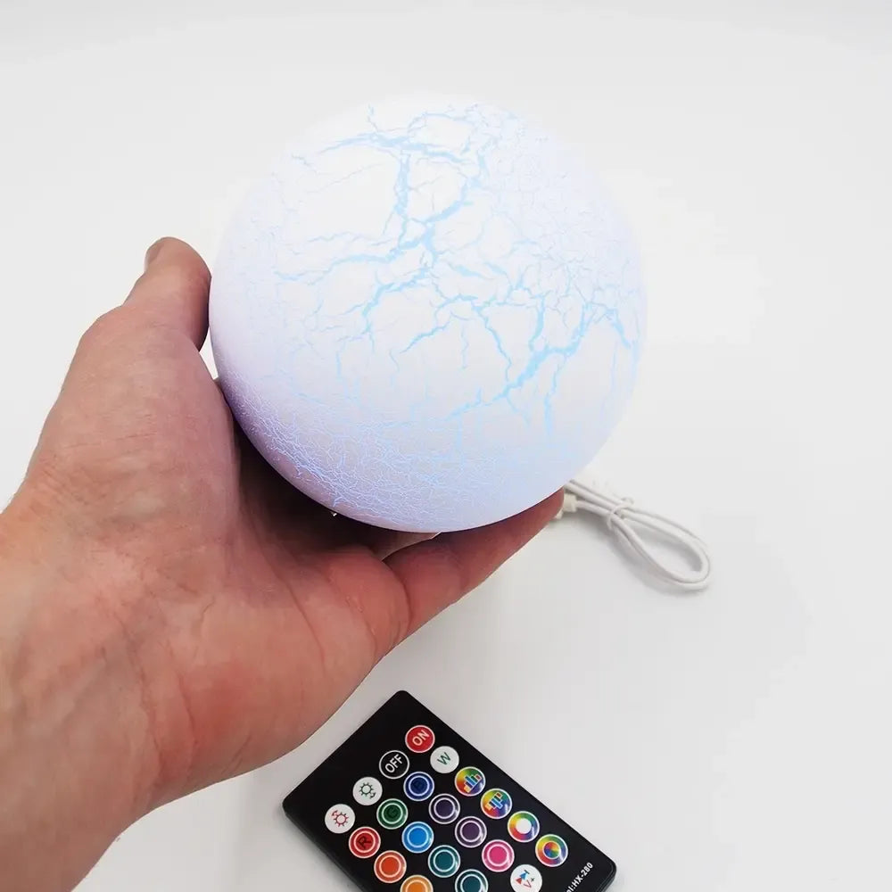 LED dekoracija Lava su kolonėle, moderni apšvietimo ir garso sistema, įmontuota su šviesos ir garso elementais.