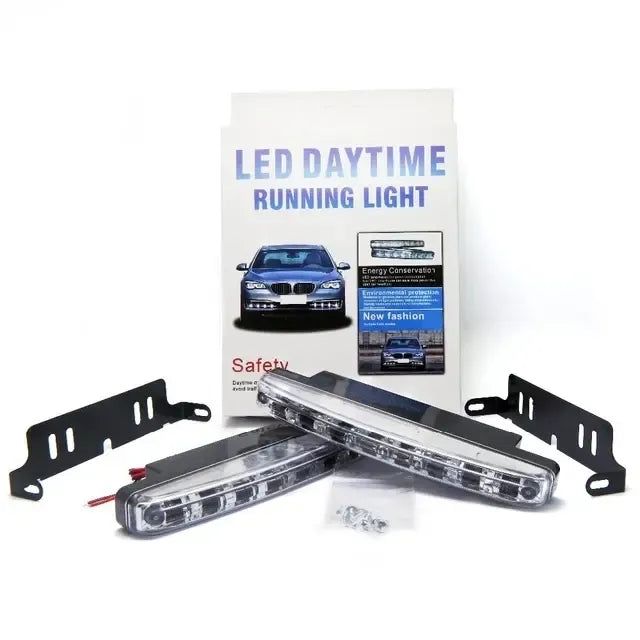 Universalūs LED dienos žibintai automobiliui, šviesūs ir efektyvūs, montuojami priekiniai automobilių žibintai, skirti geresnei matomumui.