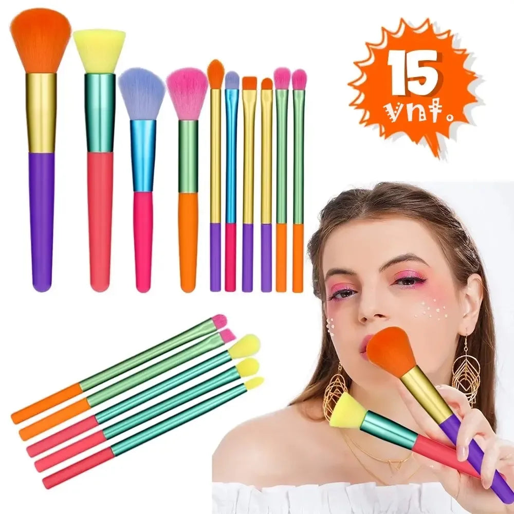 15 vnt. makiažo šepetėlių rinkinys Rainbow, įvairių dydžių ir formų, su spalvingais šepetėlių rankenomis.