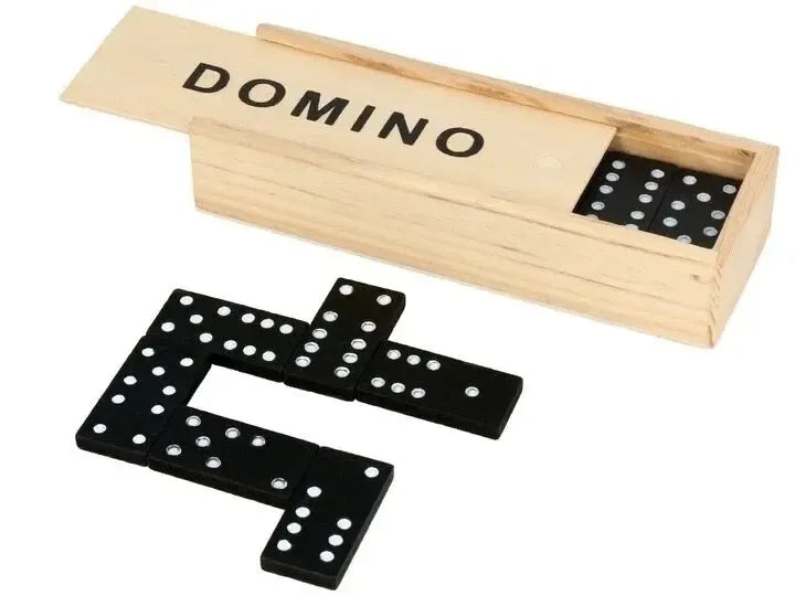 Medinis domino žaidimas, rankomis pagaminti lygūs ir tvirti mediniai kaladėlės, skirtos žaidimams ir pramogoms.