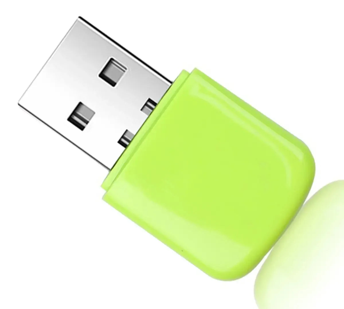 Kompaktiškas microSD ir TF kortelių skaitytuvas, skirtas greitam ir patogiam atminties kortelių naudojimui.