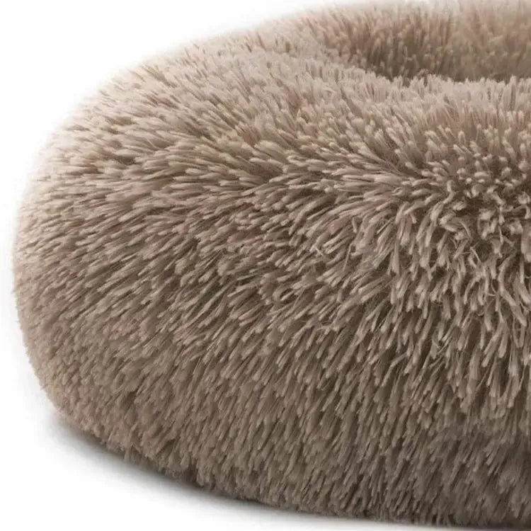Minkštas šunų guolis smėlio spalvos, 56 cm, komfortiškas ir patogus augintiniui.