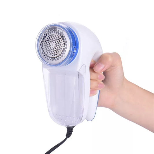 Elektrinis pūkų rinkiklis Sonax 220V, kompaktiškas ir efektyvus, su rankena ir valymo funkcija.