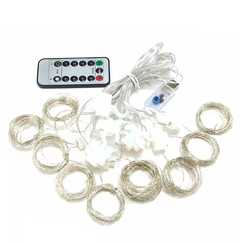 Mėlyna LED USB užuolaida girlianda, 3x3 m, šviečianti apšvietimo dekoracija, matoma su LED šviesomis ir kabeliu.
