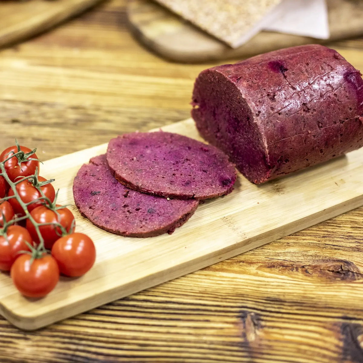 Nerūdijančio plieno kumpio viryklė iki 1,5 kg, tinkama gaminti kumpius ir kitus mėsos produktus.