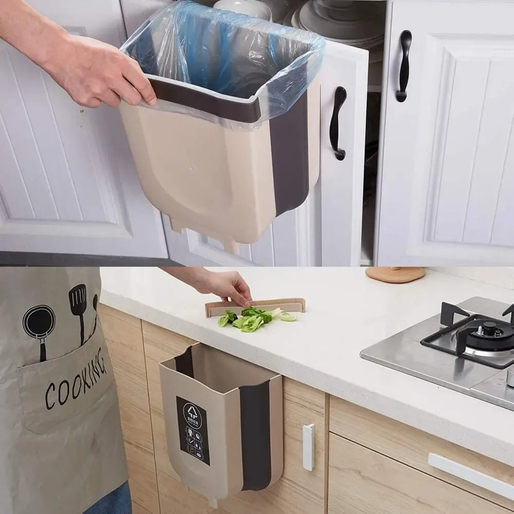 Pakabinama virtuvinė šiukšliadėžė TR542, sulankstoma ir taupanti vietą, su matomu tvirtinimo mechanizmu ir plastiko dangteliu.