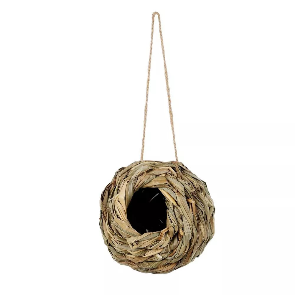 Punutud linnumaja
