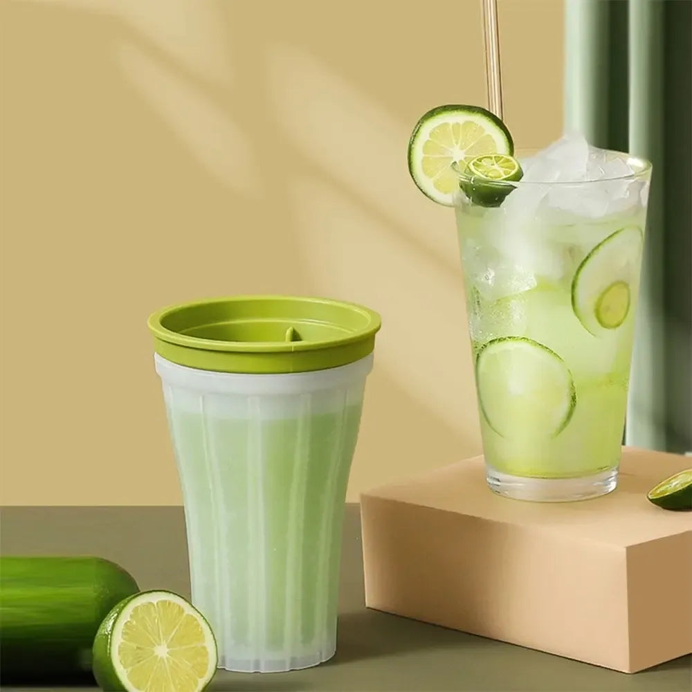 Šerbeto gaminimo puodelis Slushy, 150 ml, skaidrus plastikas su rankena, skirtas šerkėtams ir gaiviesiems gėrimams ruošti