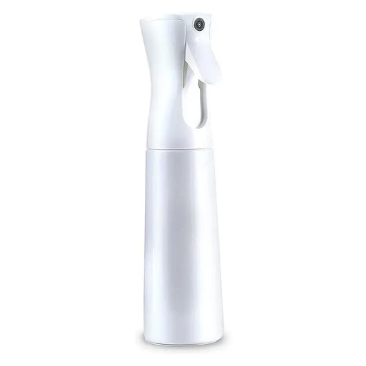 Universalus 500ml skysčių purkštuvas su reguliuojamu rūko efektu, plastikinis, patogus naudoti namuose ar sode.