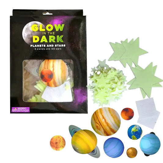 Tamsioje aplinkoje šviečiančios žvaigždės ir planetos dekoratyvinės detalės, švytinčios tamsoje, tiks vaikų kambario dekorui.