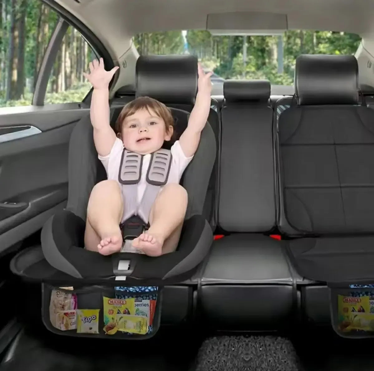 Universalus apsauginis uždangalas po automobiline kėdute, apsaugo nuo purvo ir dėmių, minkštas ir patvarus automobilių aksesuaras.